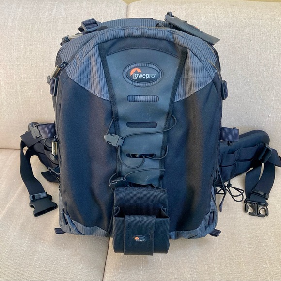 Lowepro Nature Trekker AW II Large Black Camera Backpack Pack Bag Photography - Picture 1 of 16